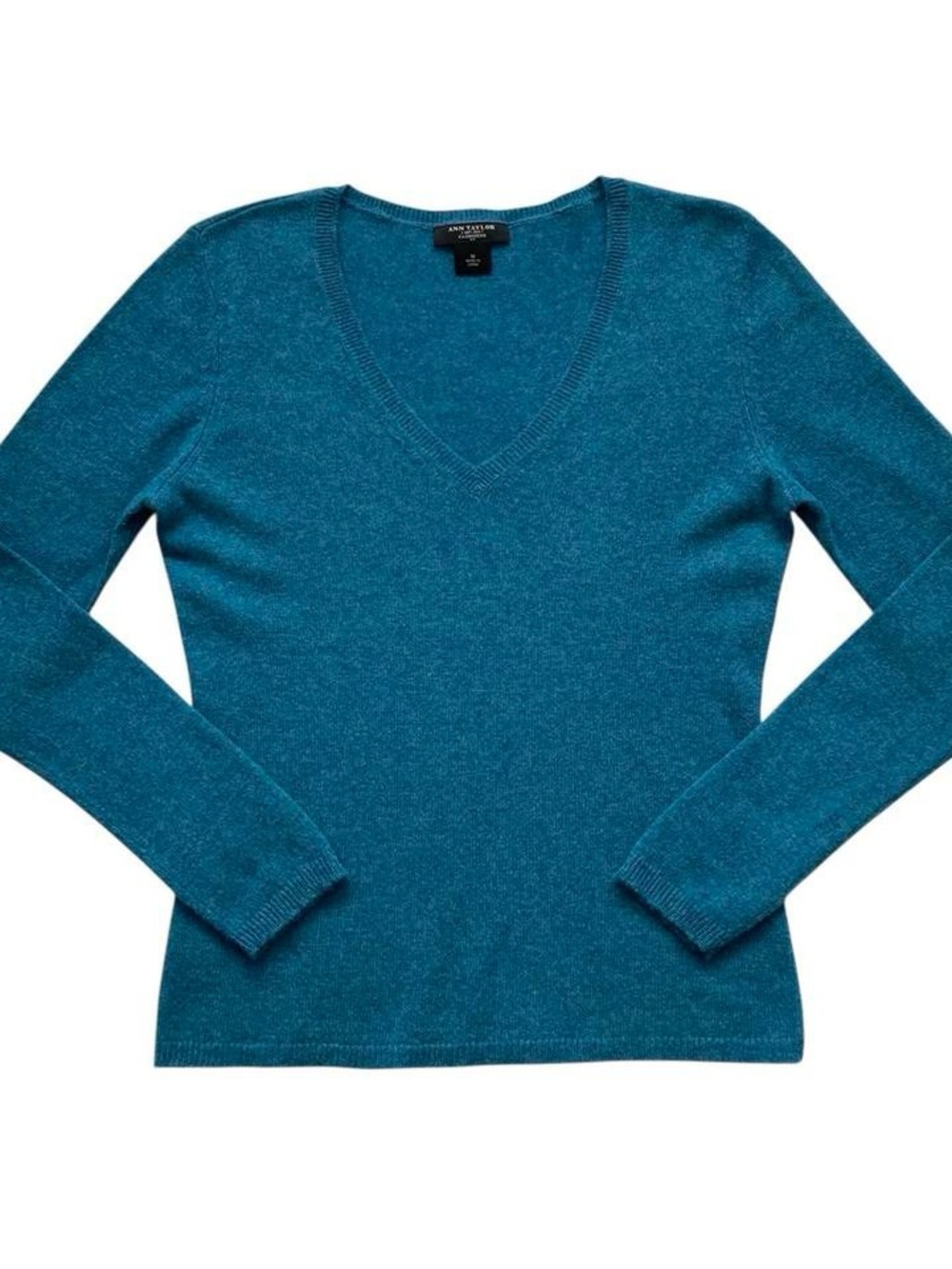 Early 2000s Blue Cashmere V-Neck Sweater 🦋
